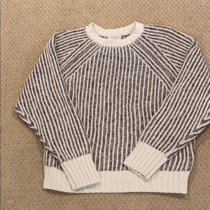 NWT• Sweater